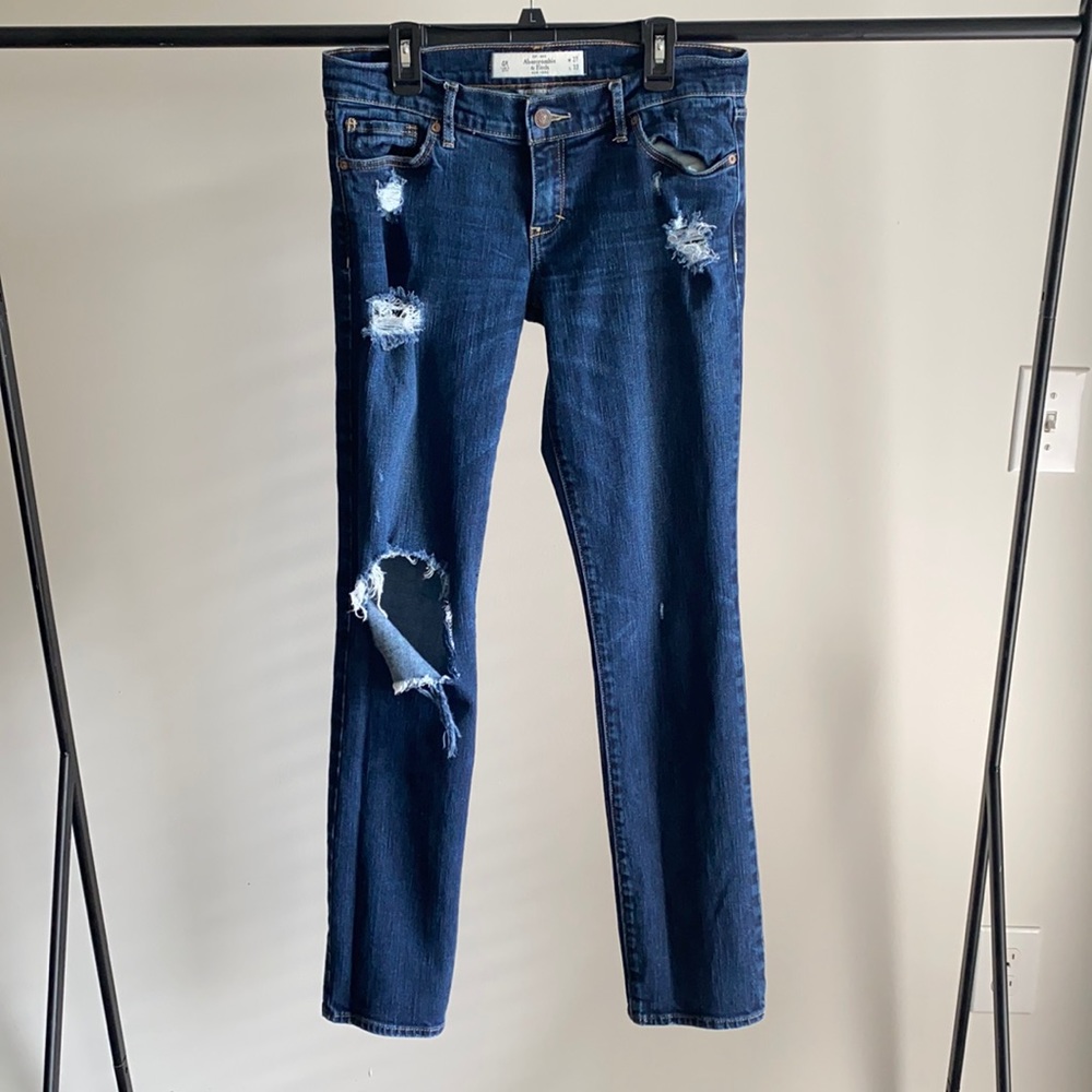 Abercrombie straight leg low rise jeans